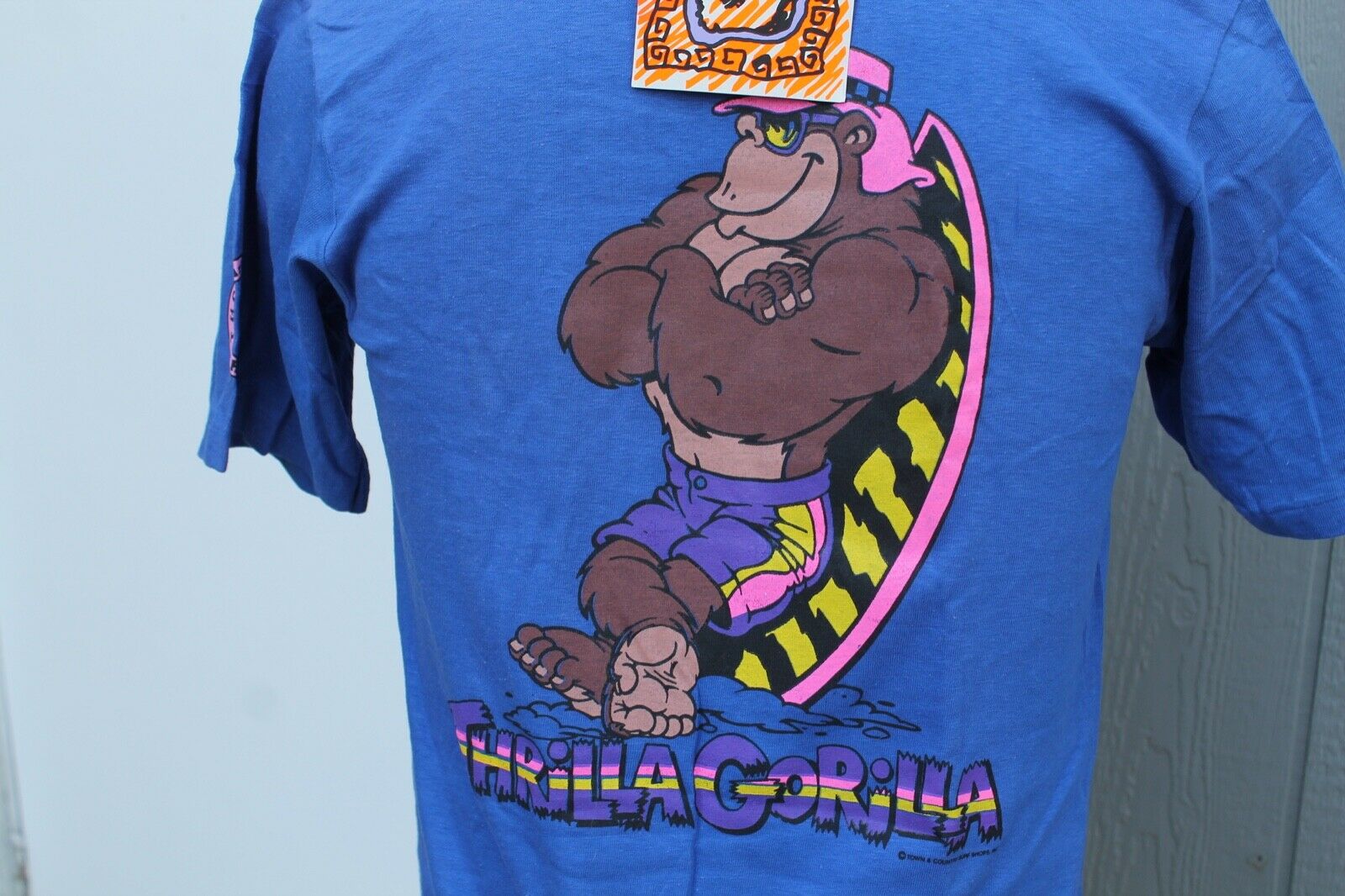 T&c Surfboards Town Country Thrilla Gorilla Vintage Blue Medium Surfing T-shirt