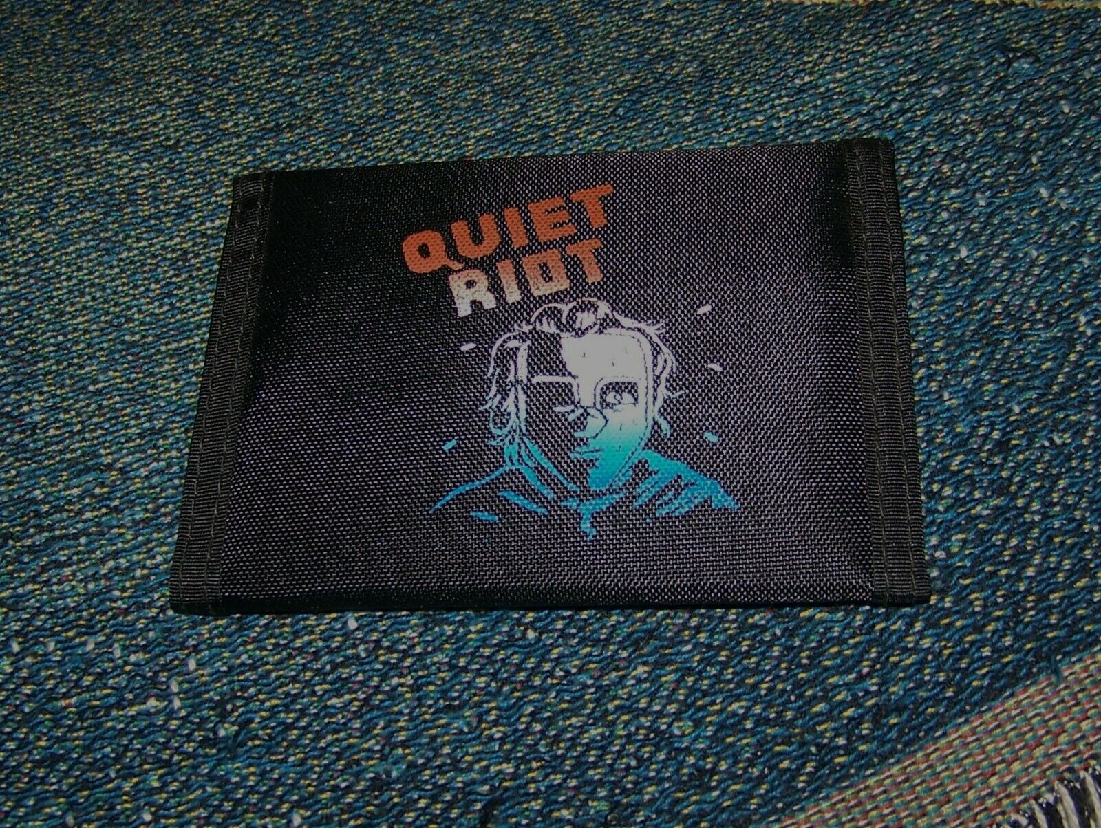 New Vintage Original 1980s Quiet Riot Metal Health Lp Nylon Bi-fold Wallet Black