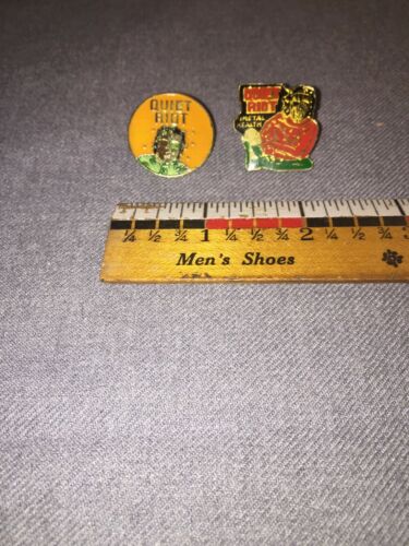Vintage Quiet Riot Enamel Badge A Lot Of 2 Free Shipping L1
