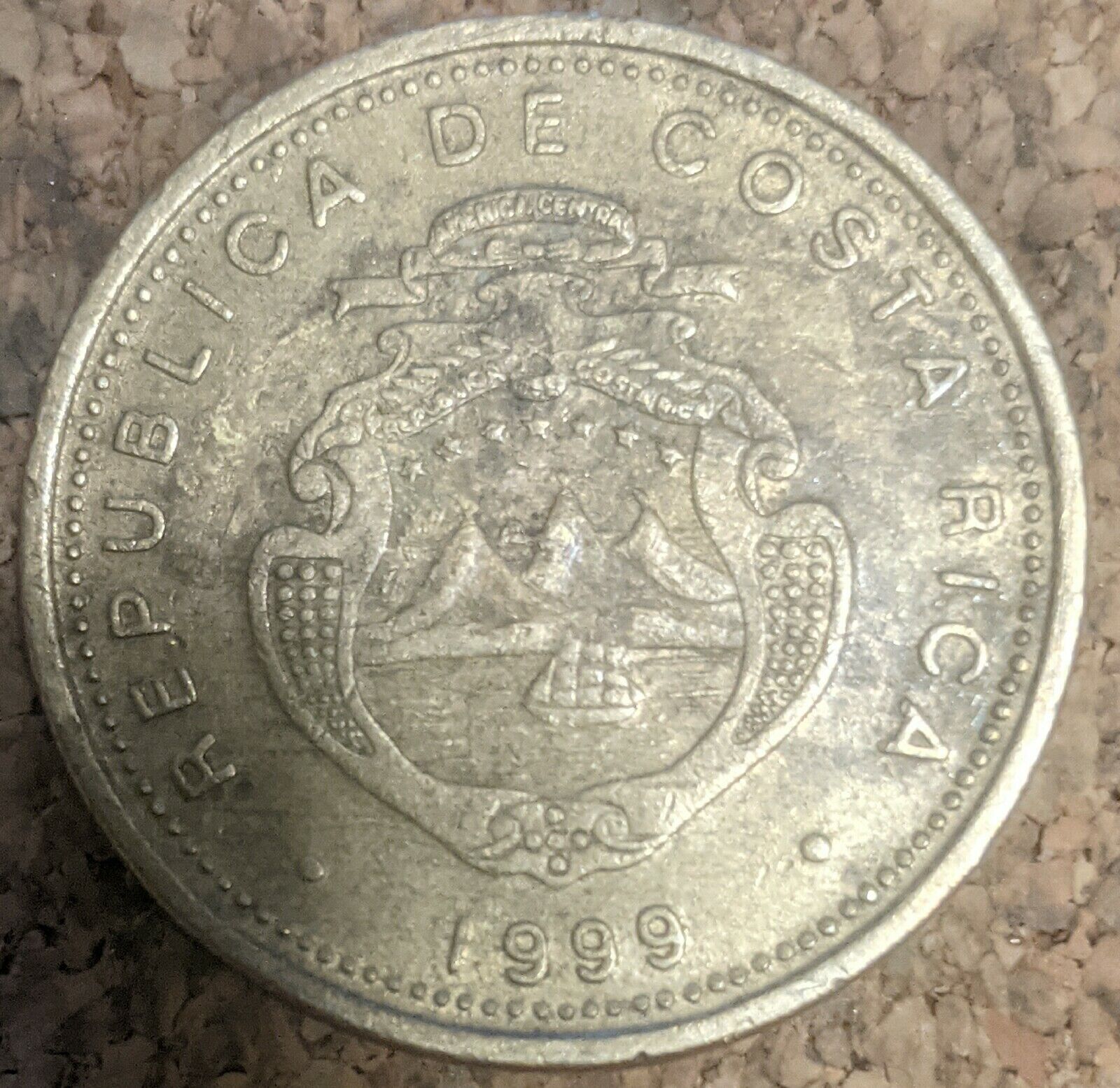 Costa Rica 10 Colones 1999 Coin